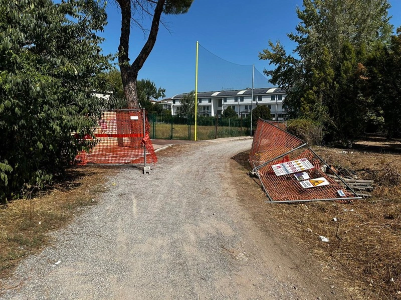 Firenze Riqualificazione Del Giardino Di Via Del Mezzetta Bivacchi