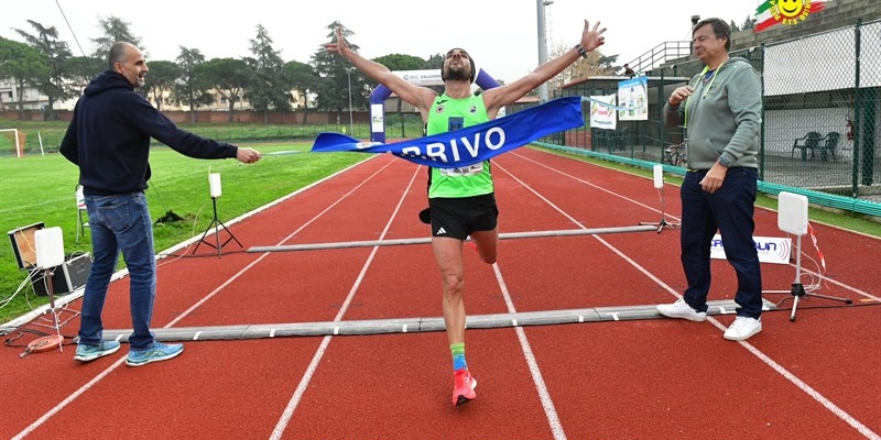 Daniele Musardo taglia il traguardo