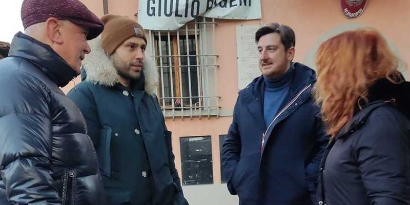 IL sindaco Ciappi a colloquio con proprietari di cani