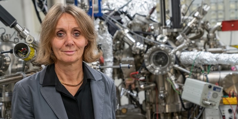 Roberta Sessoli nei laboratori dell'Università di Firenze