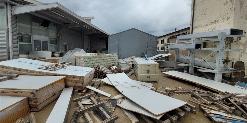 Un'immagine dell'alluvione a Campi Bisenzio