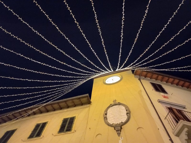 Accese le luminarie a San Casciano