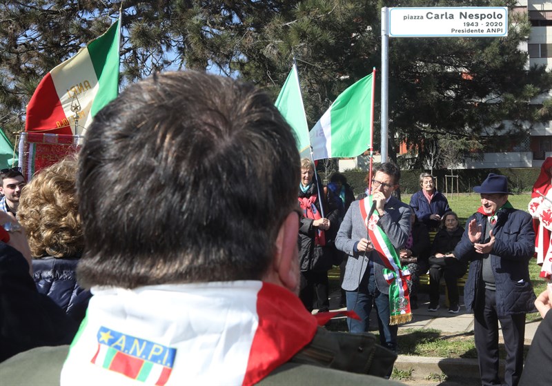 La cerimonia d'intitolazione