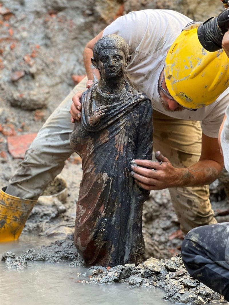 i bronzi di San Casciano dei Bagni