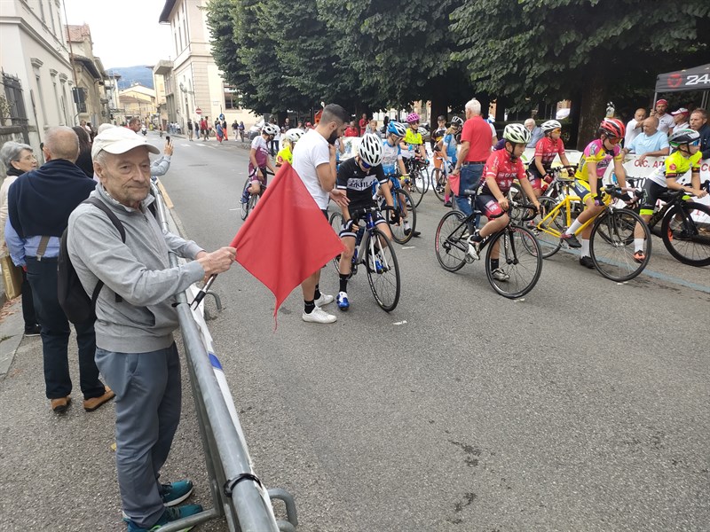 Luciano Pini, fratello di Vittorio da il via ad una categoria. 