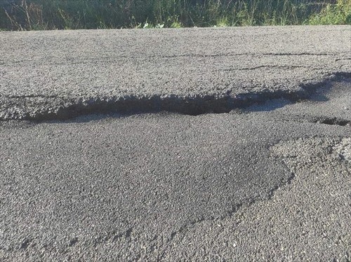 Attuali condizioni del tratto stradale che Montebonello porta a Vetrice e poi al Mulino a Vento