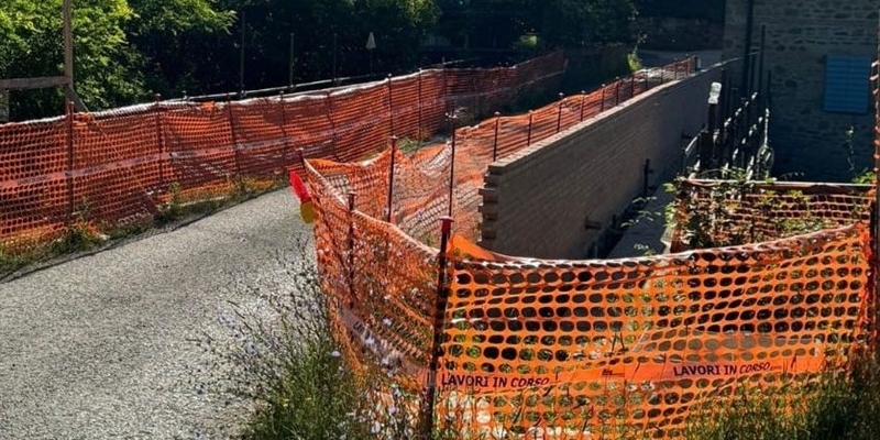 Lavori sul ponte di Trasassi