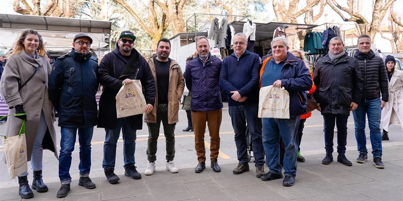 Una foto dell'incontro - Ecomercato