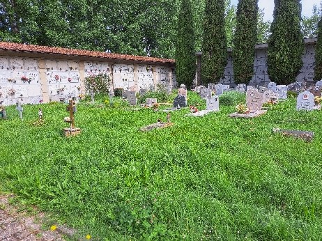 La situazione al Cimitero Comunale di Borgo San Lorenzo