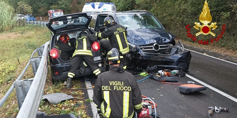 Incidente stradale a Rosano, nel Comune di Rignano sull'Arno 