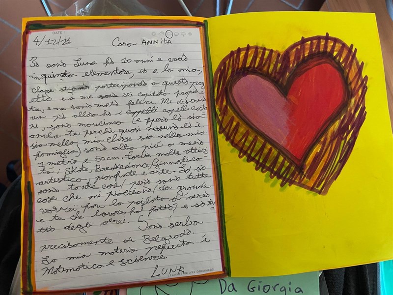 Un Natale d'amore, 600 lettere tra bambini delle scuole e anziani delle Rsa del Mugello e di Firenze