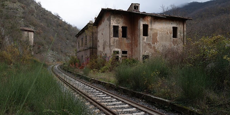 stazione fantasma del Fornello