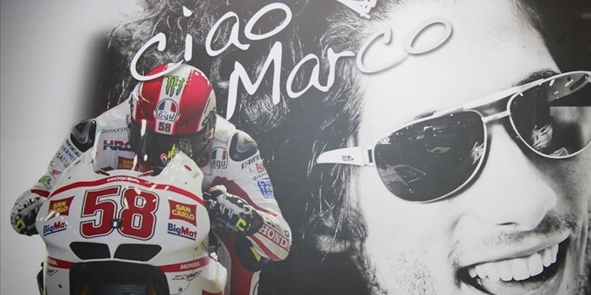 2011 - Marco Simoncelli muore in gara (13 anni fa)