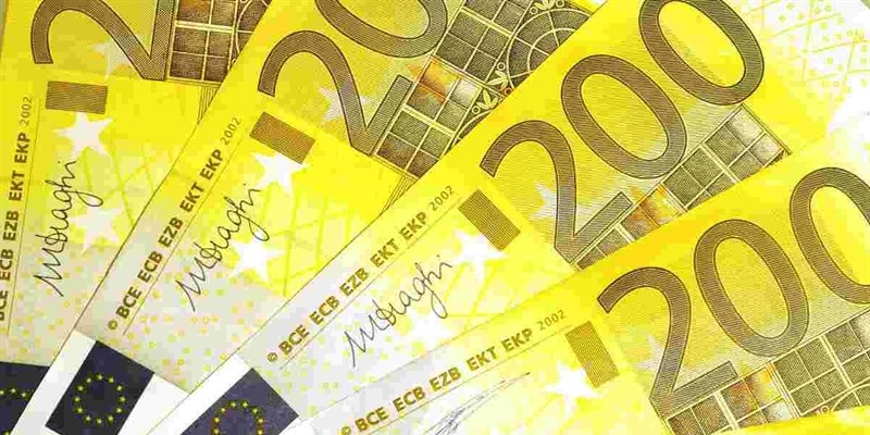 Bonus 200 euro a dicembre