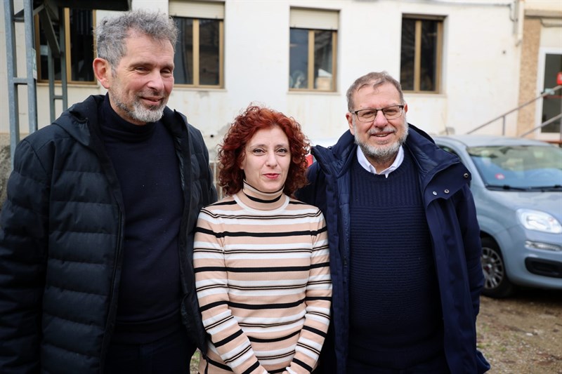 Nuovo plesso scolastico Cubo IIS Cellini Firenze - da sx Gianni Camici Dirigente Scolastico, la Prof.ssa Daniela Sarocchi e Massimo Fratini Consigliere delegato edilizia scolastica