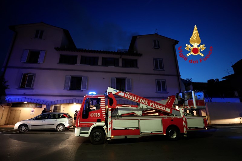 Vigili del Fuoco all'opera in via Baccio Bandinelli