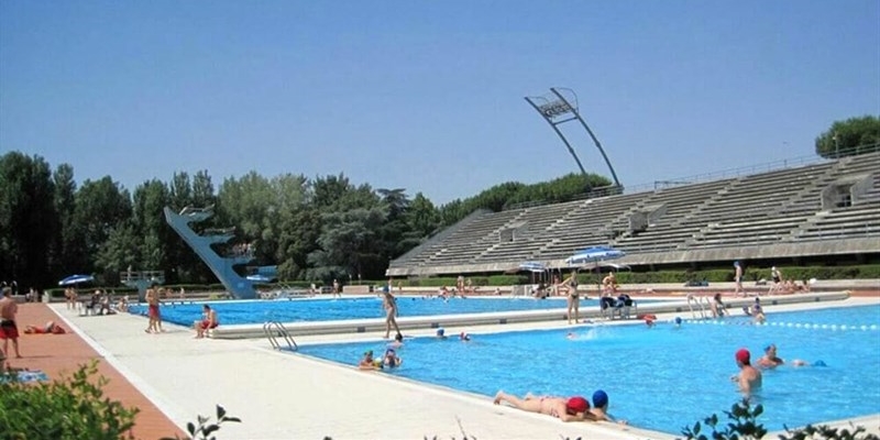 Piscina costoli