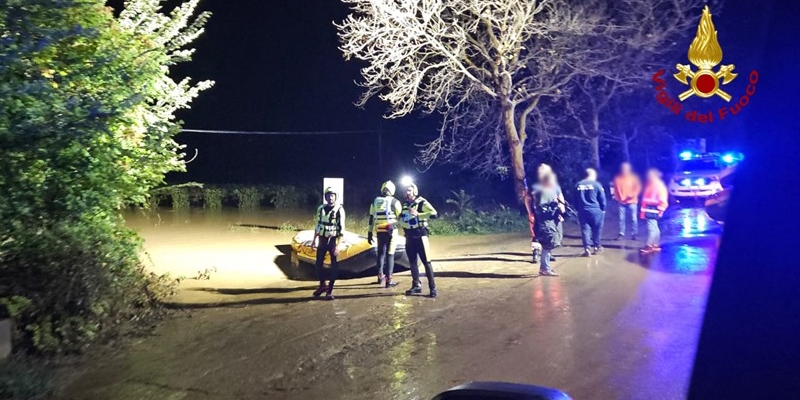 Maltempo in Toscana. Disperso un neonato e la nonna a Montecatini Val di Cecina - FOTO