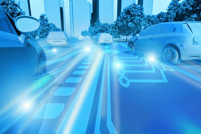 Tesla Cybercab, auto senza freni e pedali annunciata per il 2026 (www.okmugello.it)