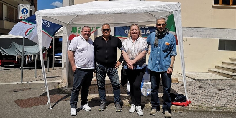 Lopez a destra di Castellani