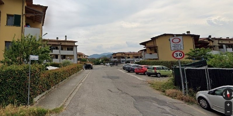 L’ingresso di Via Cinelli, lato Fornaci