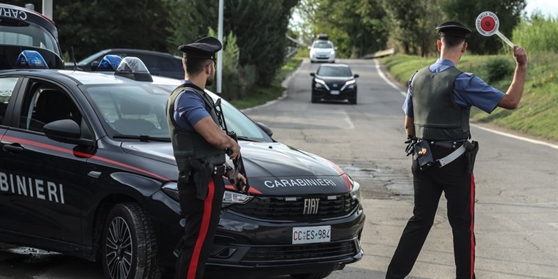 Servizio straordinario dei Carabinieri a Firenze Oltrarno. Arresti e sanzioni per oltre 16.500 euro