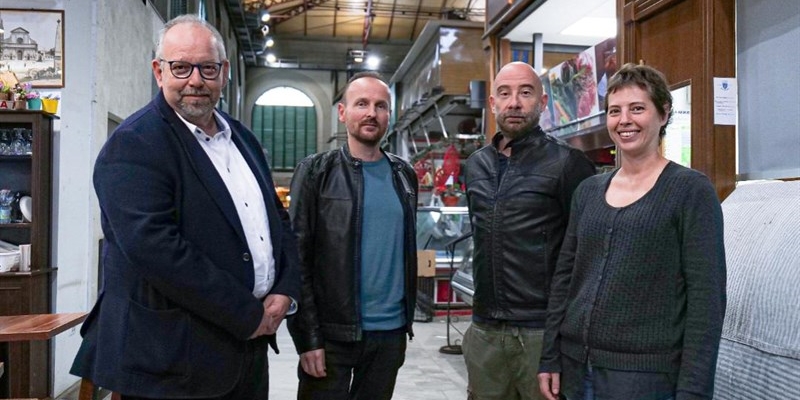 i registi Matteo de Nicolò e Daniele Palmi di Swolly Studio insieme a Alain Radaelli e Francesca Papini di Reeload Production Company; Massimo Manetti, presidente dello Storico Mercato Centrale.