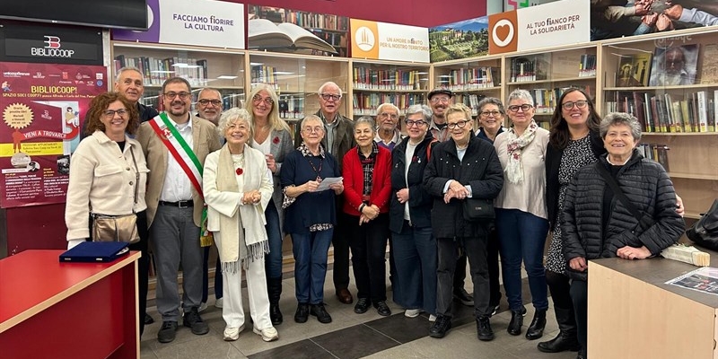 Inaugurazione nuovo punto prestiti libri Coop Pontassieve