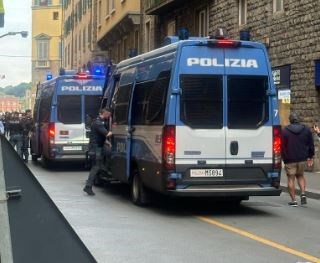 Camionette della Polizia