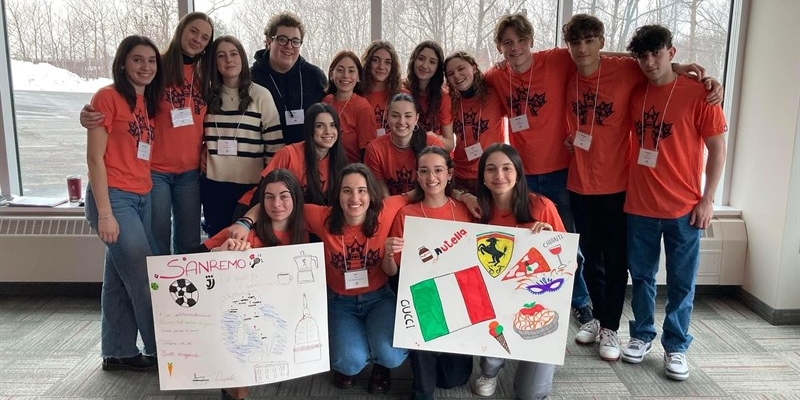 Un gruppo dei giovani