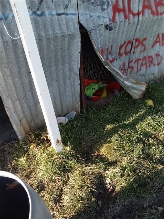 Vandali in azione a Santa Maria a Vezzano