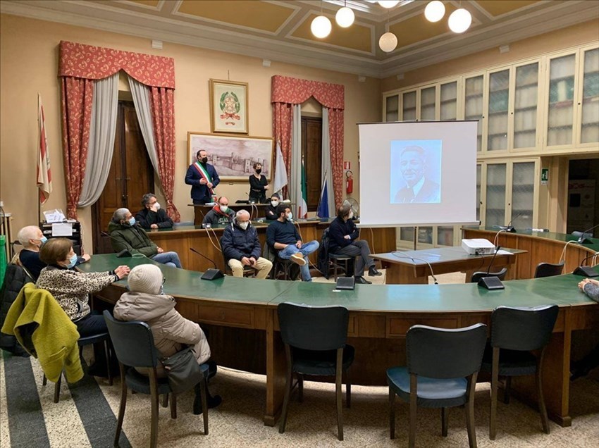 La commemorazione di Pietro Caiani nella Sala del Consiglio comunale