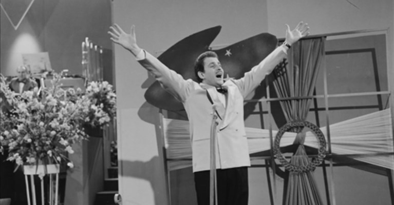 la sera di Volare...