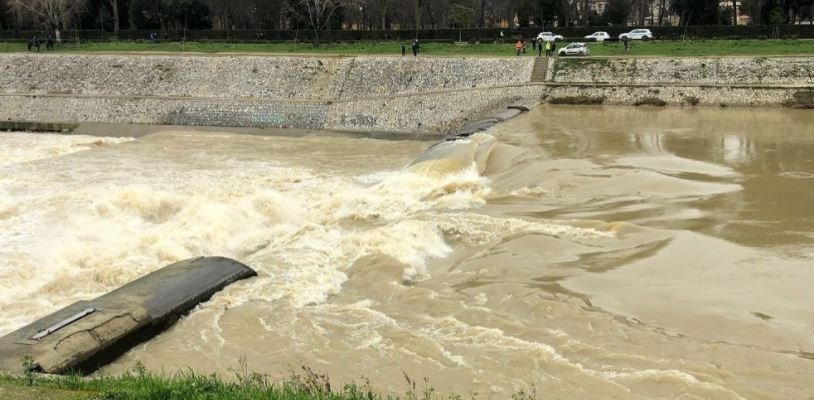 il punto in cui si è rotta la pescaia