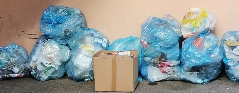 Sacchi del multimateriale