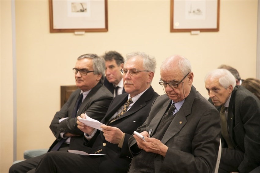 Ad una conferenza rotariana