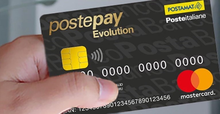 shopping con la carta rubata