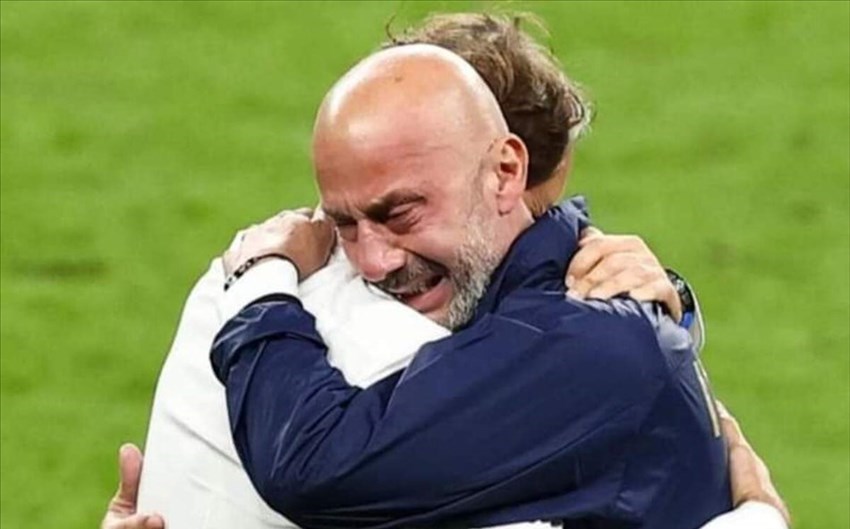 C'era una volta a Wembley. La bella riflessione sull'abbraccio tra Vialli e Mancini