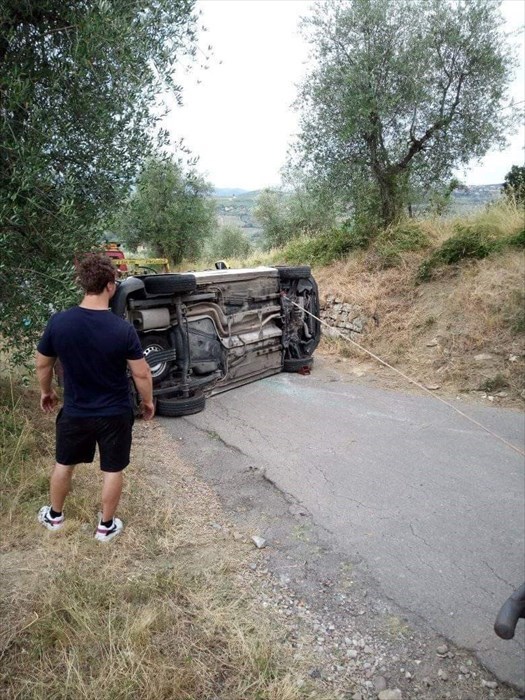 Incidente stradale in Via di Campicuccioli a Pelago