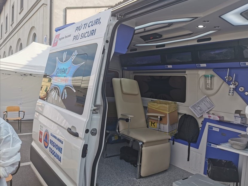 Il camper dei vaccini