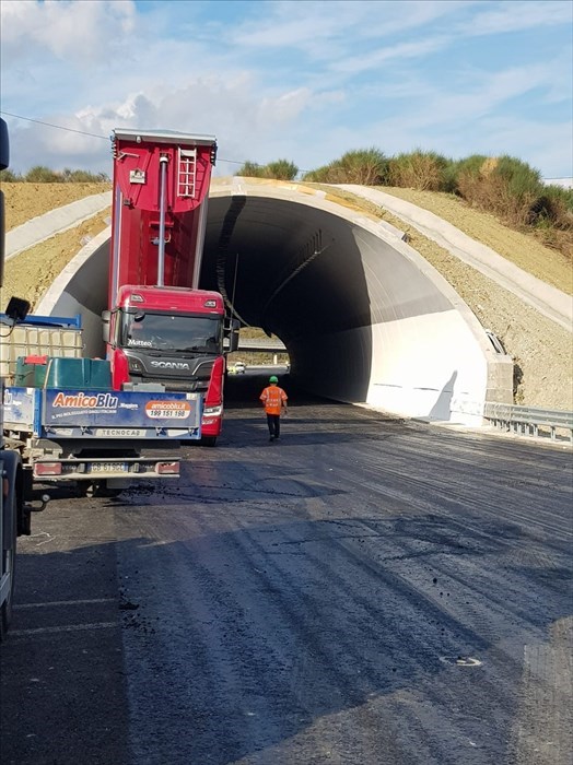 Completamento lavori di asfaltatura