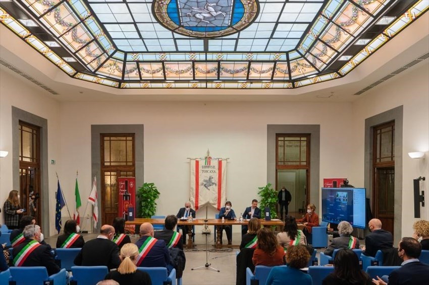 la conferenza stampa