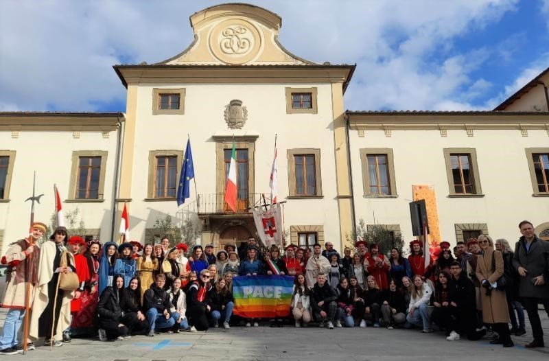 Pontassieve accoglie studenti da 5 nazioni europee. Incontro stamani con l'Amministrazione