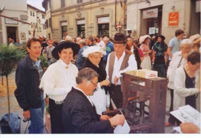 IL NOVECENTO IN FIERA E GLI AMICI GIUNTI DA LOURDES