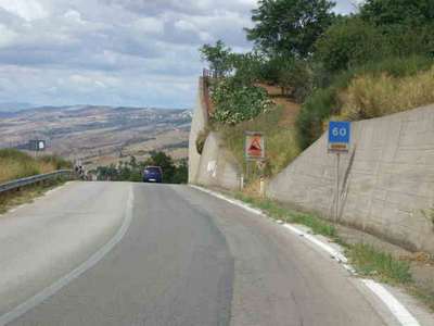 Ragazzo morto in bici. La Statale 67 sotto accusa