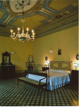 Alla scoperta degli affreschi dei Chini nel Palazzo Torriani a Marradi