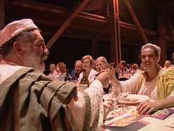 Sabato a Dicomano torna la 'Cena Etrusca'. Info per partecipare e menù...