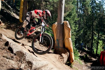 Edoardo Mascalchi, fotografo di OK!Mugello all'EUROPEAN DOWNHILL CUP.