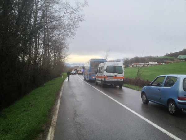 Dicomano. Si ribalta il camion dei pompieri. 5 feriti