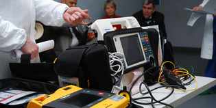 Vicchio, la zona artigianale e il defibrillatore della palestra....